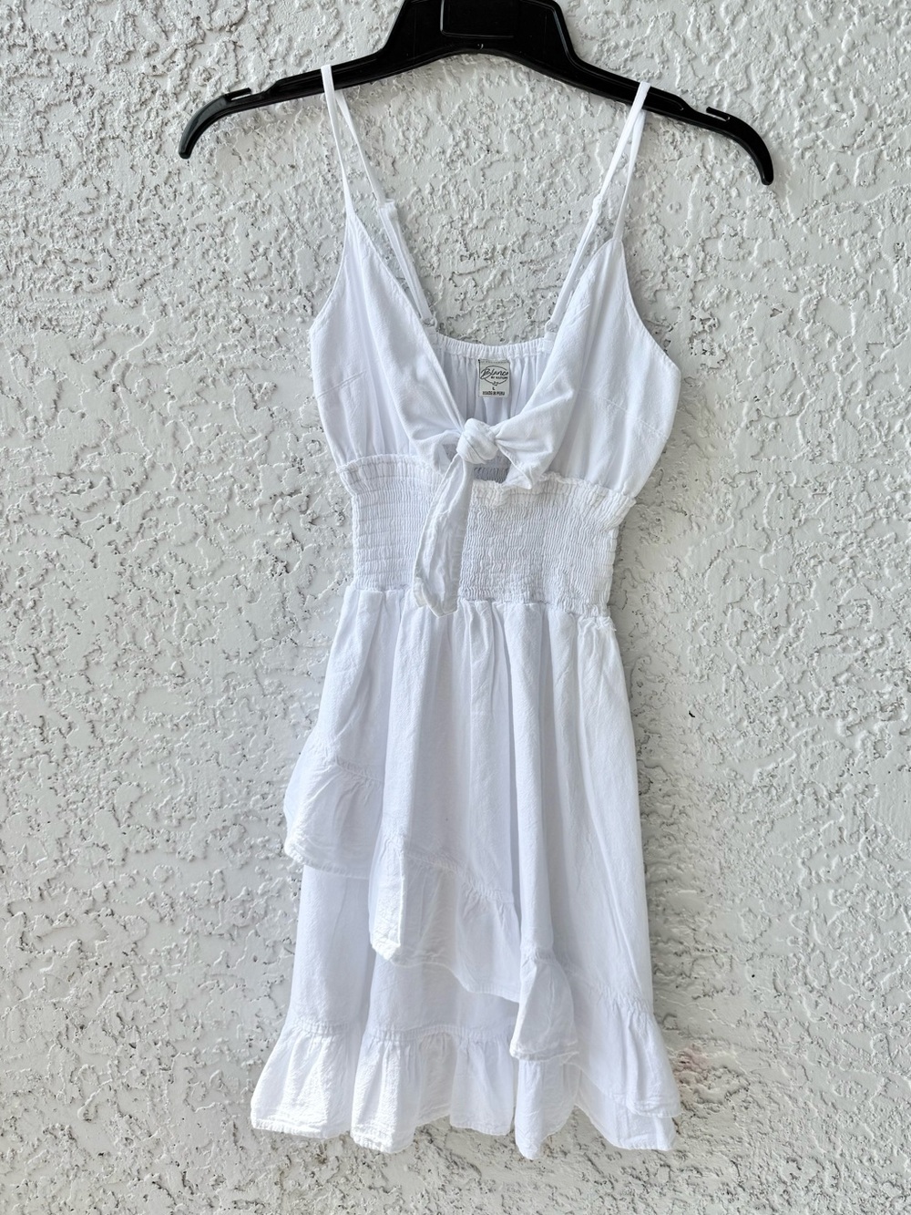 Blanco by Nature Bella white tiered ruffle mini dress tie-front smocked Large